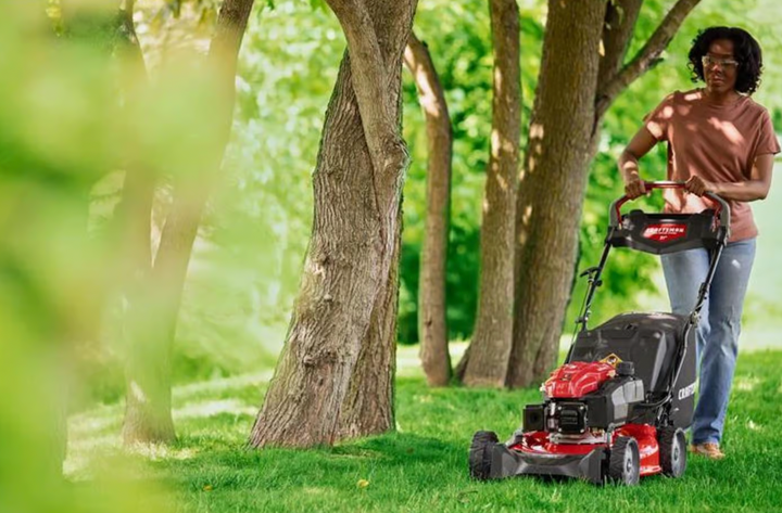 Craftsman M310C | 21in 163cc Gas Self-Propelled Lawn Mower | RWD | Pace Control System (12ABO2C2093)