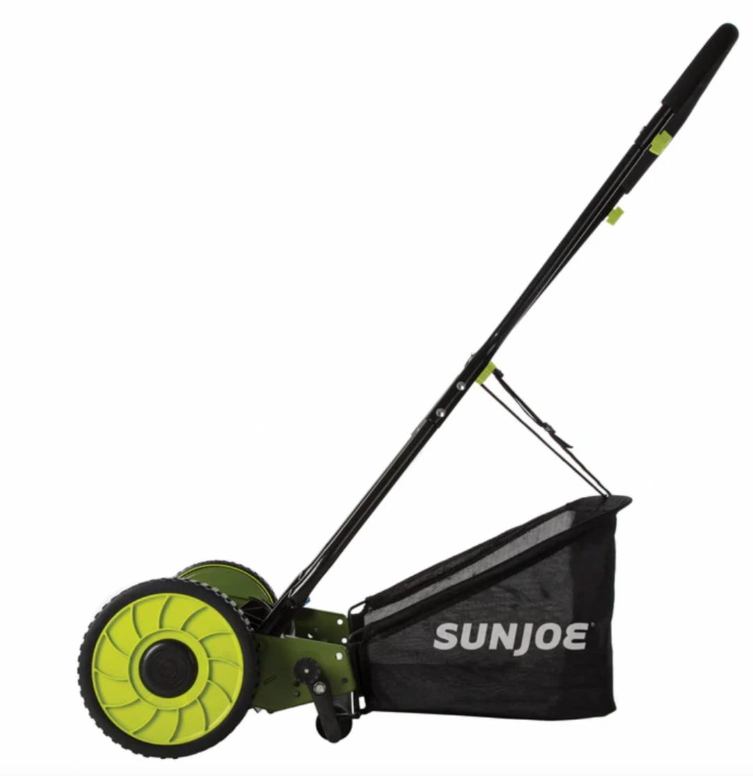 Restored Sun Joe MJ500M | In-Store Exclusive | Manual Reel Mower w/ Grass Catcher | 16 inch (Refurbished)