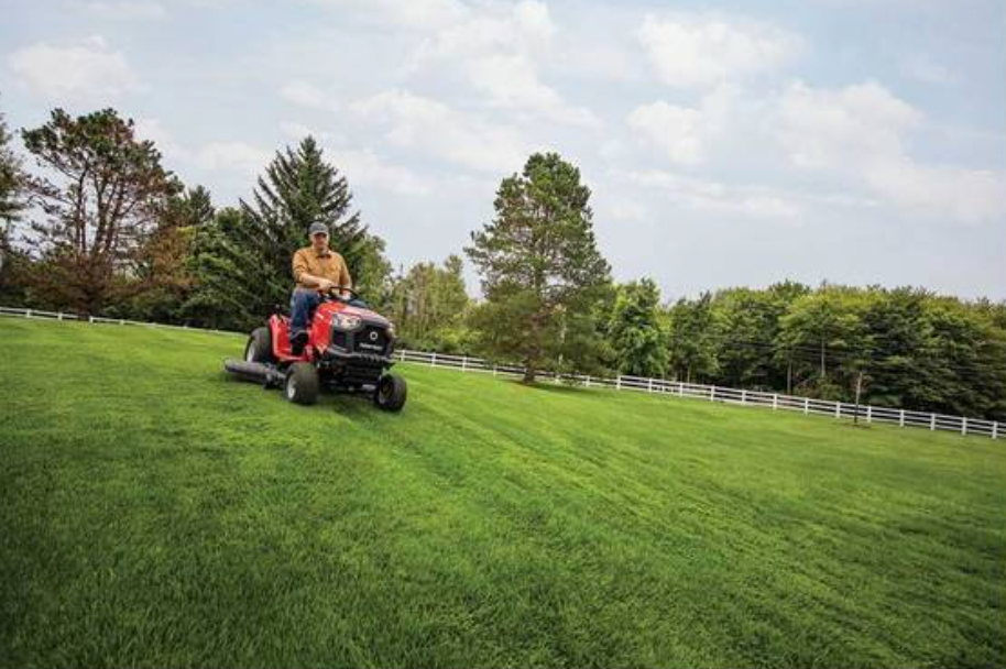 Troy-Bilt Bronco 42 | 42in Riding Lawn Tractor With Mow In Reverse | 19 HP/540cc Briggs & Stratton Intek Engine