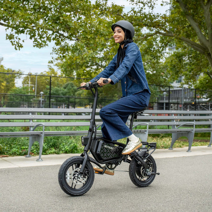 Jetson JBLTPM-BLK | Bolt Pro Max Electric Bike | 25 Miles Max Operating Range | 15.5 mph Max Speed (Refurbished) | In-Store Exclusive