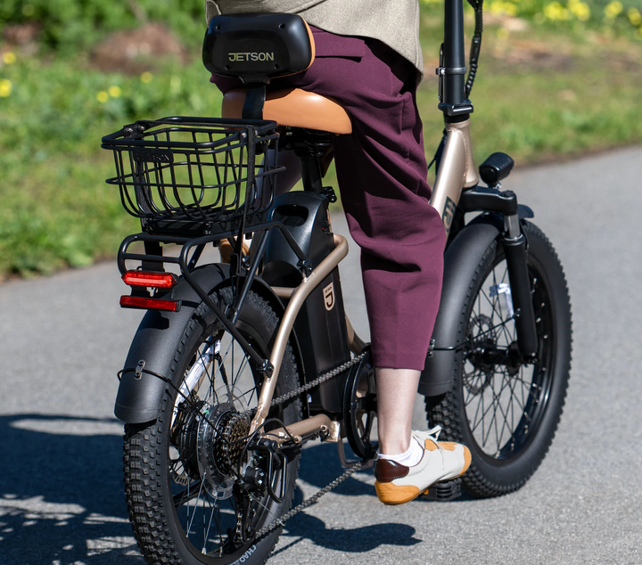 Jetson Venture Electric Cruiser Foldable E-Bike | 20 MPH | 34-Mile Range | 350W | 7 Speed | Comfort Seat | JVNTRE