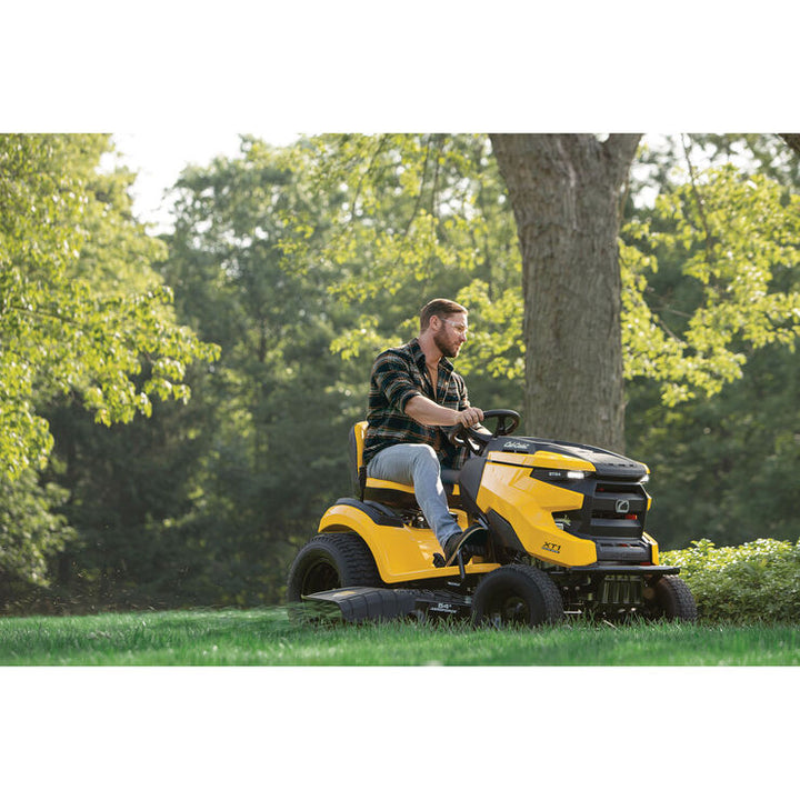 Cub Cadet XT1 ST54 | Riding Mower With Fabricated Deck | 54 in. | 24 hp | 725cc Twin-Cylinder Kohler Engine | Hydrostatic Transmission | Enduro Series