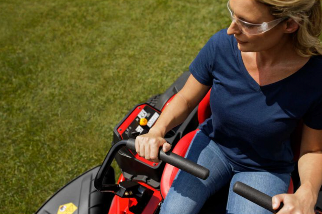 Troy Bilt Mustang Z50 50" Zero-Turn Rider | 24 HP | 747cc KOHLER Twin-Cylinder Engine | Dual Hydrostatic Transmissions | 50" Twin Blades