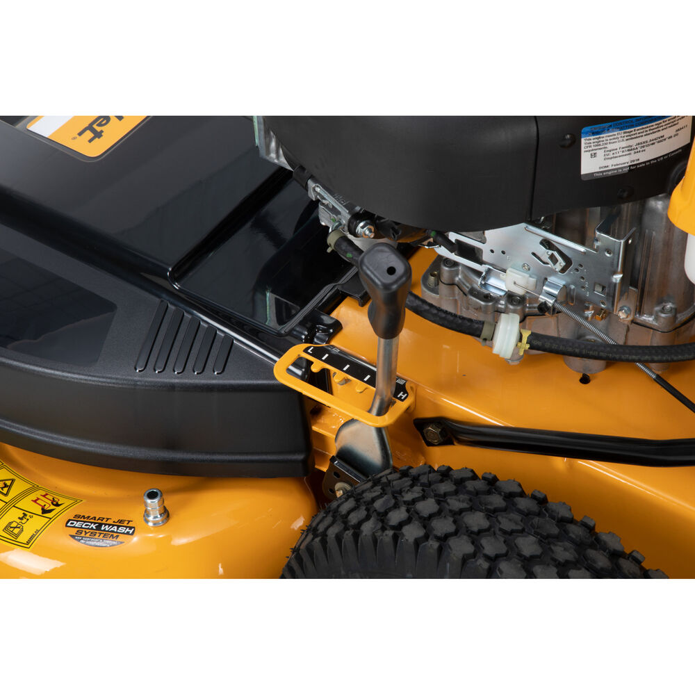 Cub Cadet CC 800 | 33-in CYCLOCUT Wide Area Mower | 10.5 HP Briggs and Stratton OHV Engine (Refurbished)