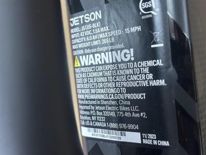 Jetson J5 Electric Bike | Top Speed 15 MPH | 350-Watt | Max Range 15M W/ Twist Throttle | Max Range 30M W/ Pedal Assist (Black)