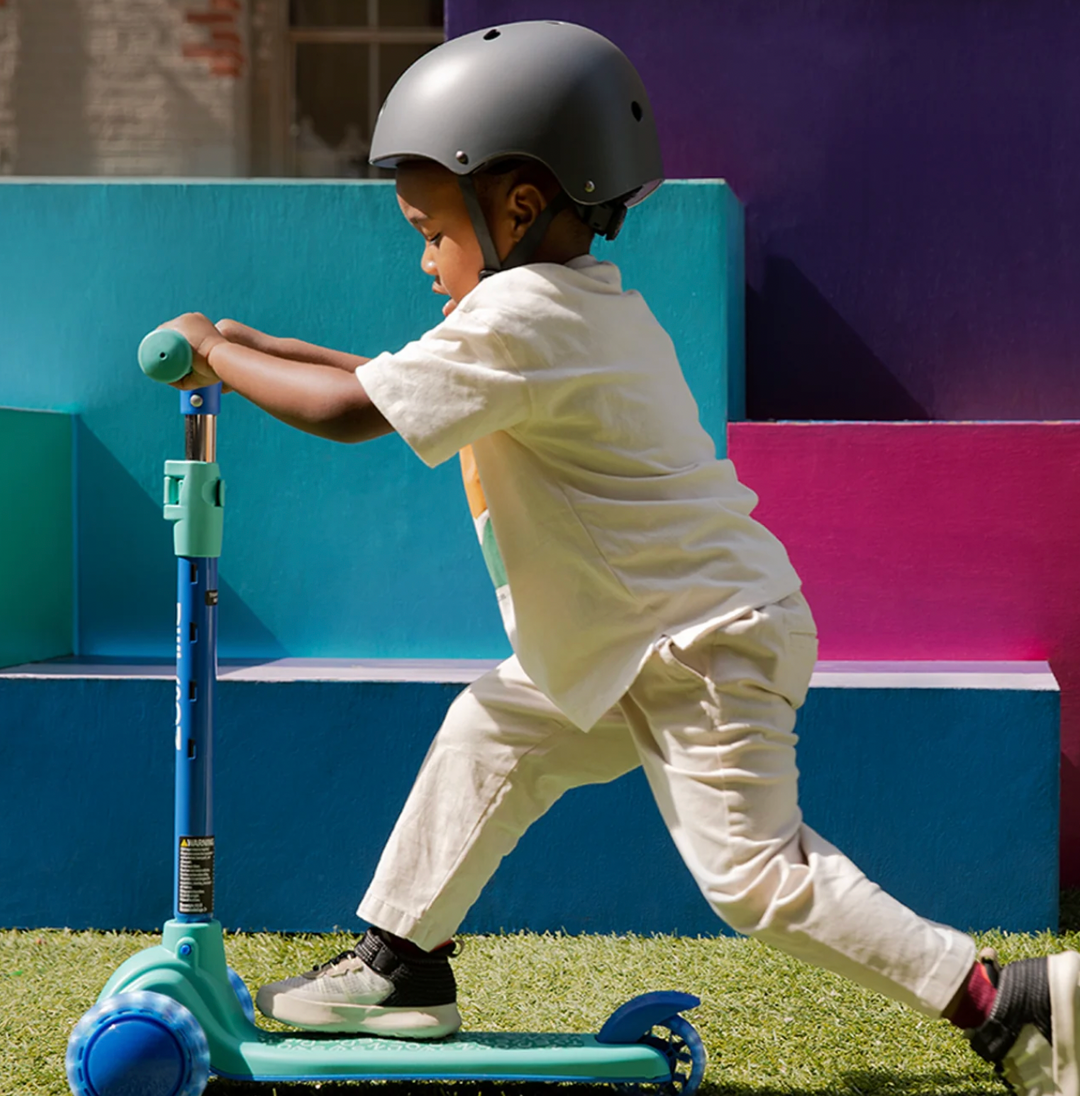 Jetson Gem Learn & Grow 3-Wheel Kids Scooter | Adjustable Handlebar | Lean-to-Steer Ride | Motion LED Wheels | Ages 3+ | JGEM-BLU
