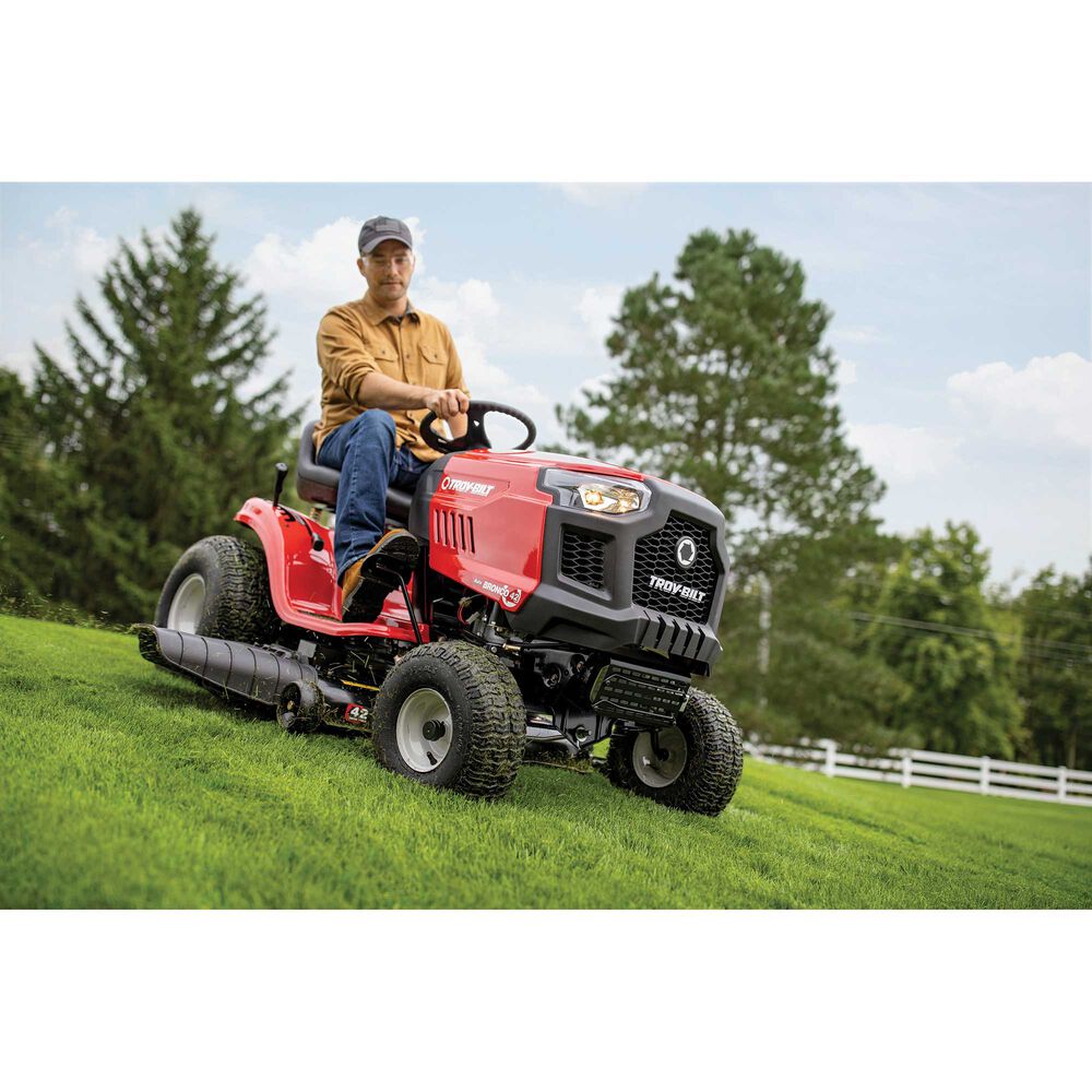 Troy Bilt Bronco 42 Riding Lawn Mower | 547cc Troy-Bilt engine | 42" deck (Open Box)