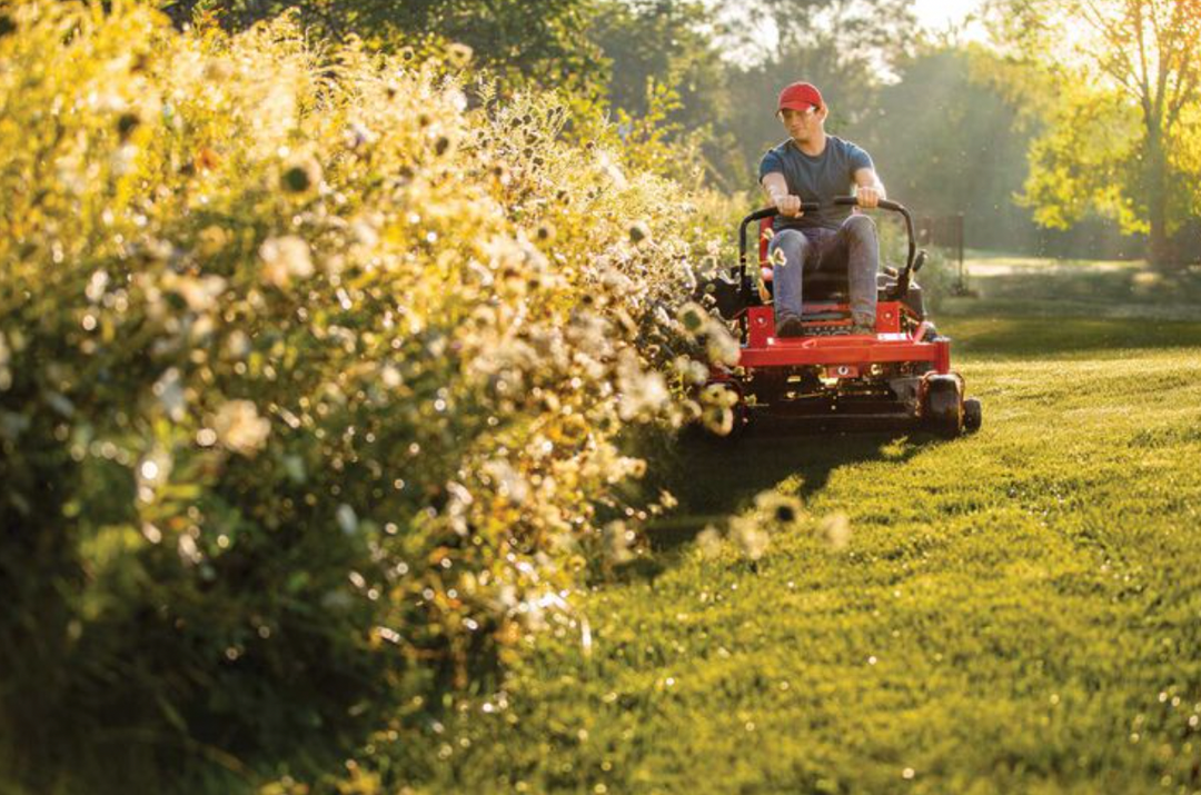 Troy-Bilt Mustang Z42 Zero-Turn Mower | 42 in | 725cc Twin-Cylinder KOHLER Engine | Dual Hydrostatic Transmissions