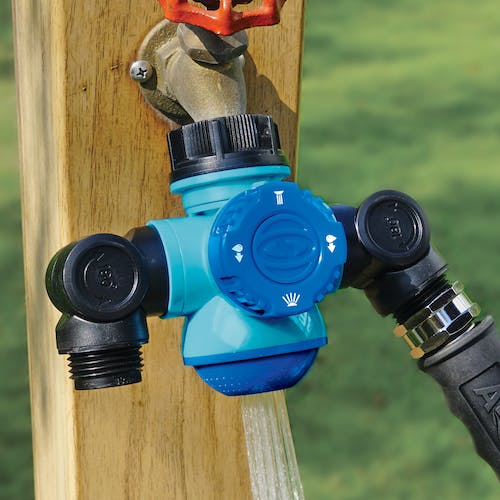 Restored Aqua Joe SJI-MFGA2 Multi-Function Outdoor Faucet and Dual Garden Hose Tap Connecter (Refurbished)